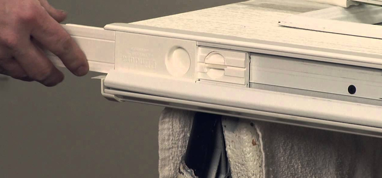 aluminum storefront door repair Country Club