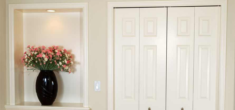residential closet door repair in Country Club